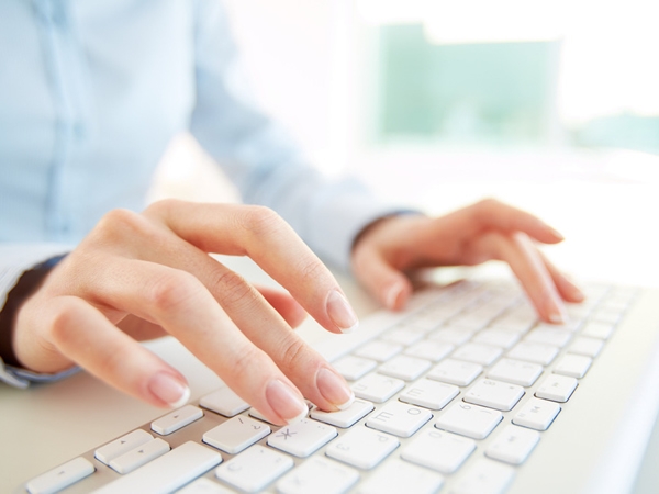 led筒燈壞了怎么更換—客廳led射燈不亮了拆卸維修方法